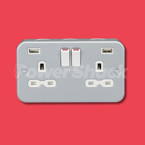 Knightsbridge Metal Clad 13A 2G Switched Socket with Dual USB Charger (2.4A)