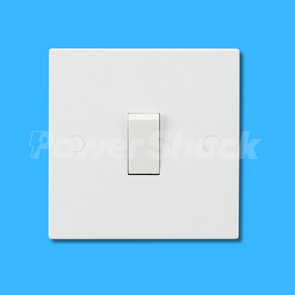 Knightsbridge Square Edge 10AX 1G 1-Way Switch