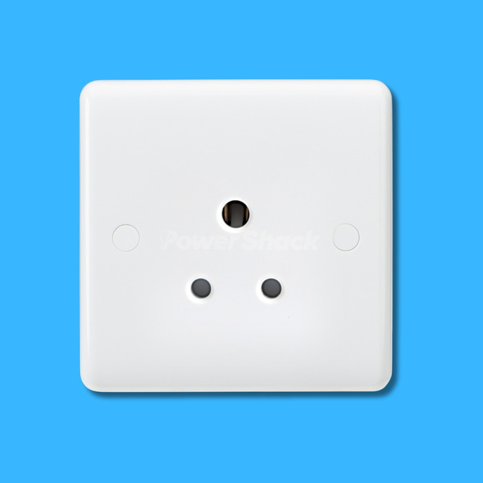 Curved Edge White 5A Unswitched Round Pin Socket