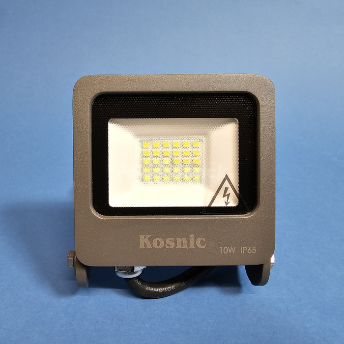 Kosnic Ventas II CCT Flood Light