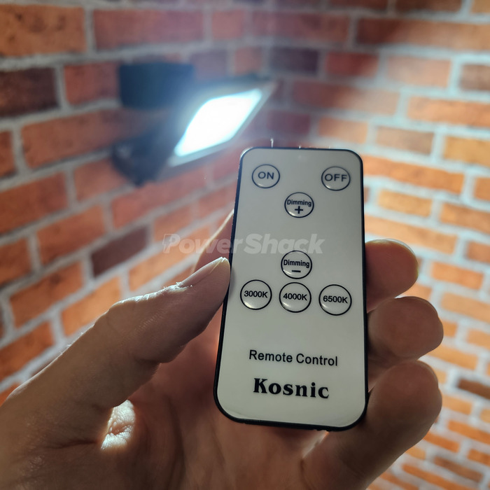 Kosnic Ventas II CCT Flood Light