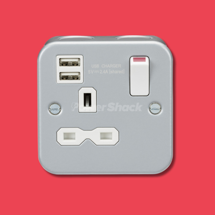 Knightsbridge Metal Clad 13A 1G Switched Socket with Dual USB Charger (2.4A)