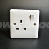 Verso 1 Gang Double Pole Switched Socket