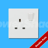 Knightsbridge Square Edge 13A 1G DP Socket